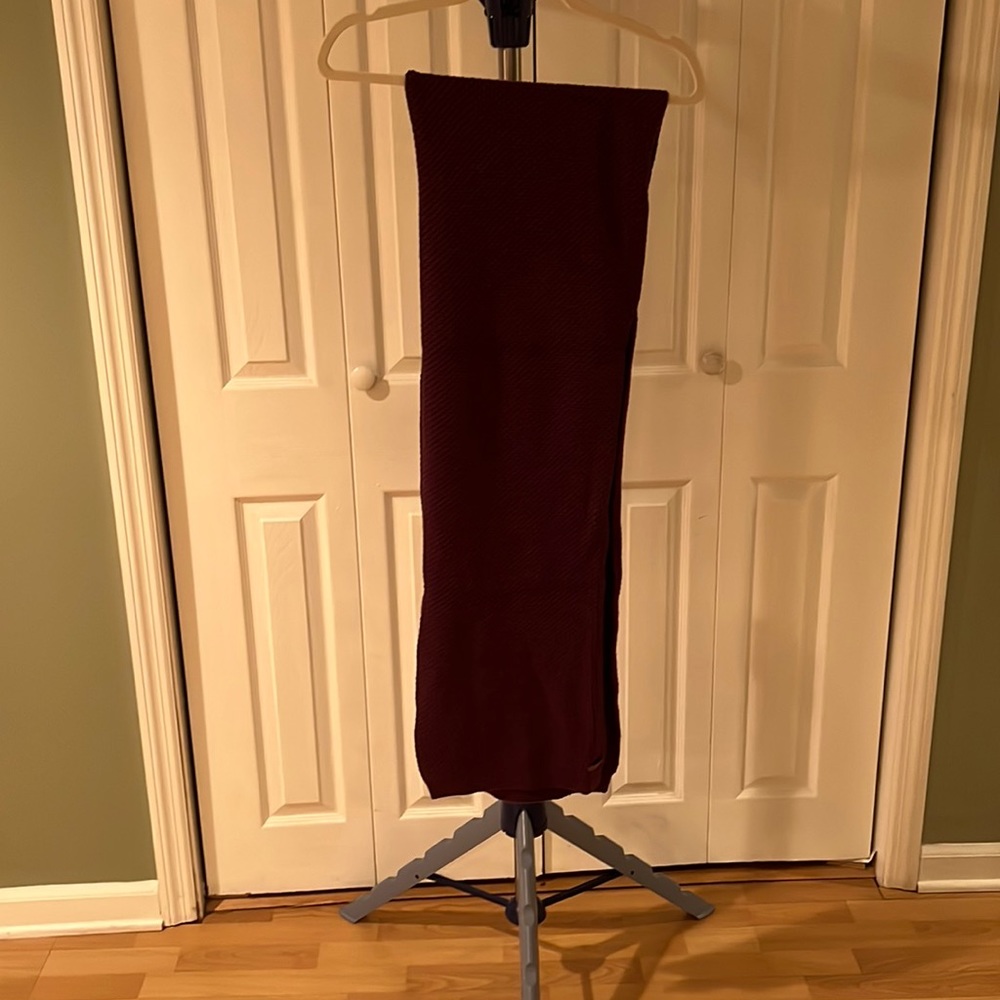 Coach maroon purple wool scarf